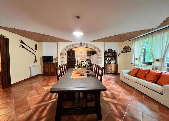 Il Rustico Di Gio Apartment *