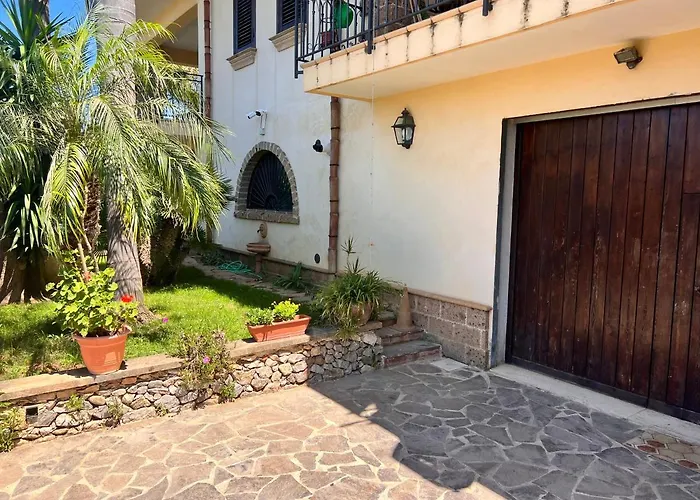 아파트 Il Rustico Di Gio 카리니